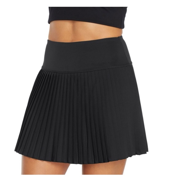 GapFit Women’s Pleated Skirt SZ M, NWT Black - Picture 5 of 16